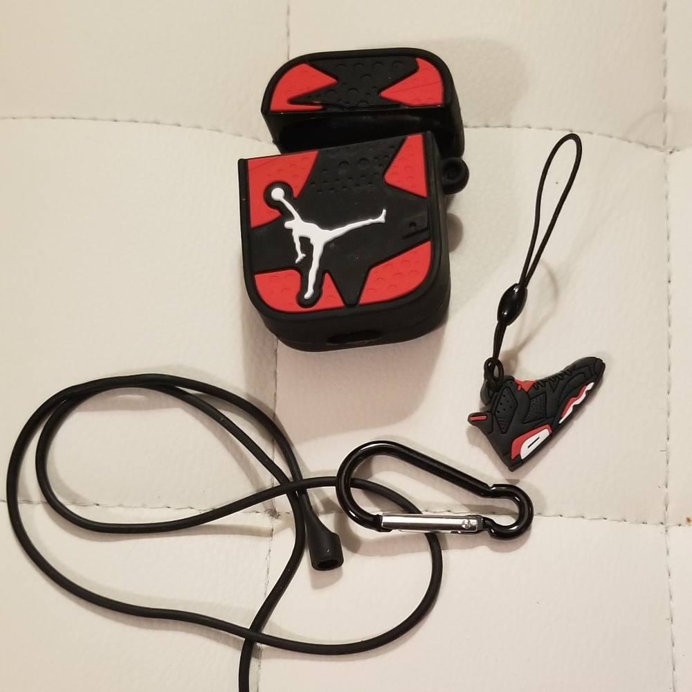 Airpods case